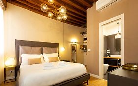Fraivolti Apartment